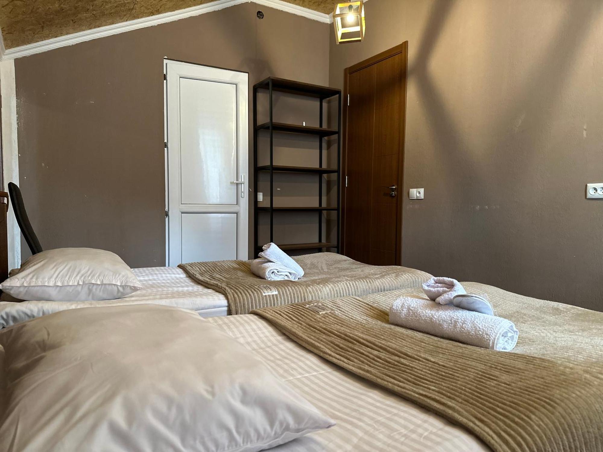 Hotel Dari Степанцмінда Екстер'єр фото